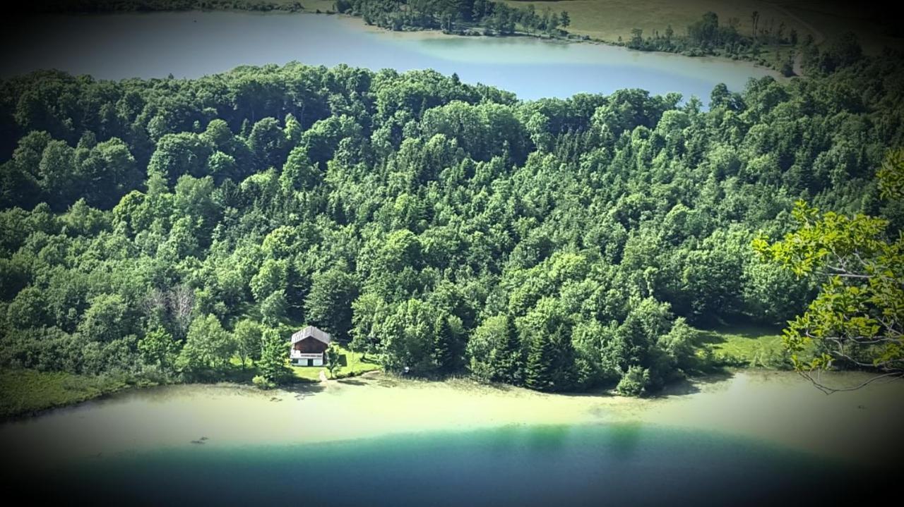 Grimont Gite Au Calme Grand Terrain Circuit Cascades Du Herisson Saugeot Bagian luar foto